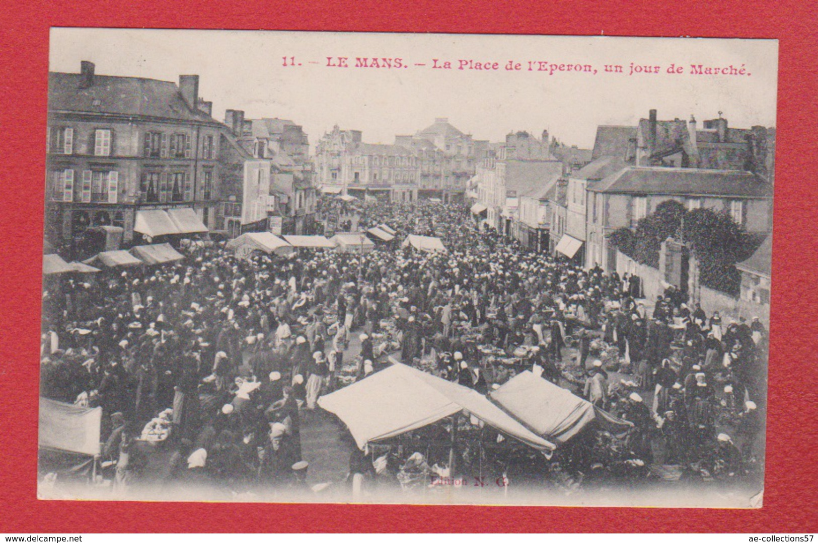 Le Mans --  La Place De L Eperon Un Jour De Marché - Le Mans