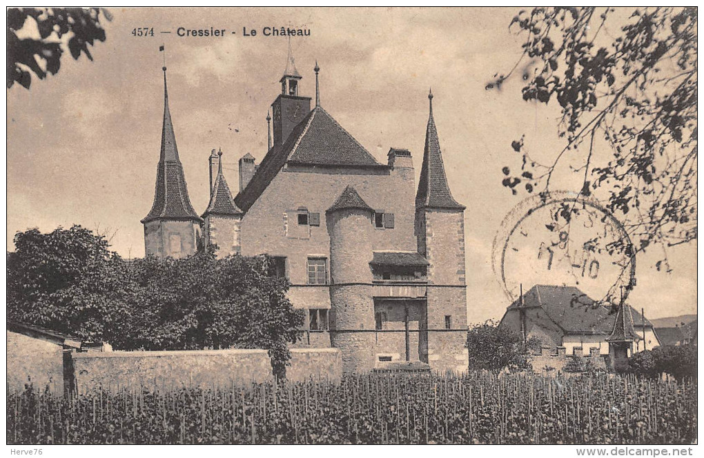 SUISSE - CRESSIER - Le Château - Cressier