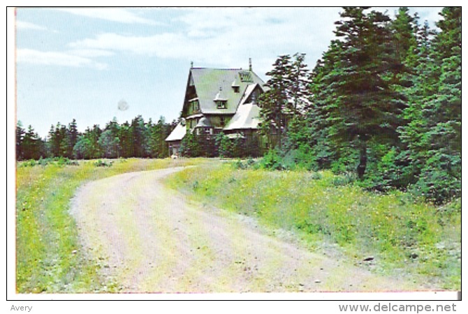 Port Menier, Anticosti Island, Quebec  Le Chateau Menier  Colle En Dos Glue On Back - Andere & Zonder Classificatie