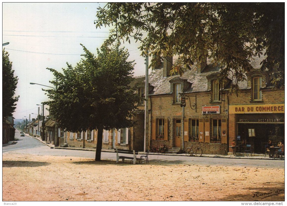 B27398 Chaumont Sur Tharonne - Place De L'Eglise - Altri & Non Classificati