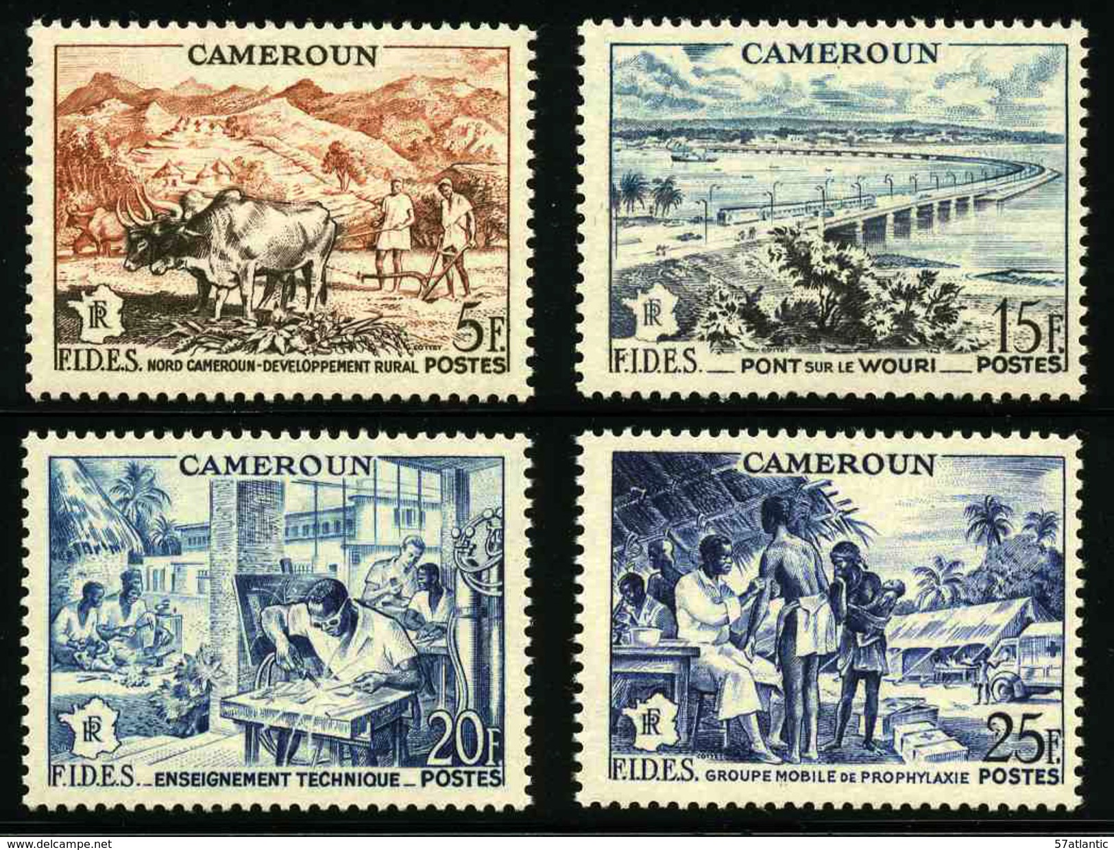 CAMEROUN - YT 300 à 303 ** - SERIE COMPLETE 4 TIMBRES NEUFS ** - Neufs