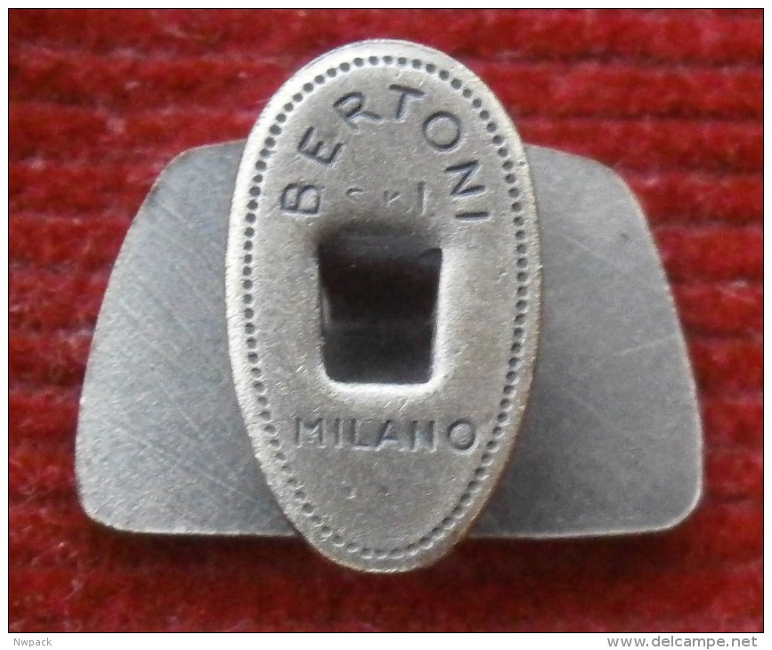 Car  - FORD Tractor , Buttonhole Badge / Pin -  Manufactured Bertoni - Milano - Ford