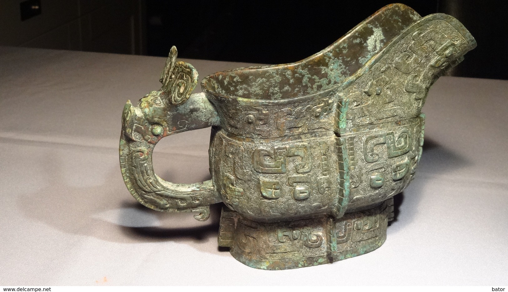 Rare Chinese Antique Bronze Wine Cup - Arte Asiatica