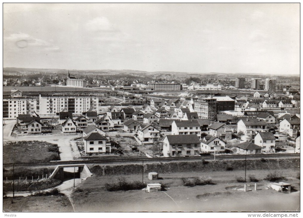 CPSM  -   SAINT  LOUIS  (68)   Vue Sur La Cité De La Frontière - Saint Louis