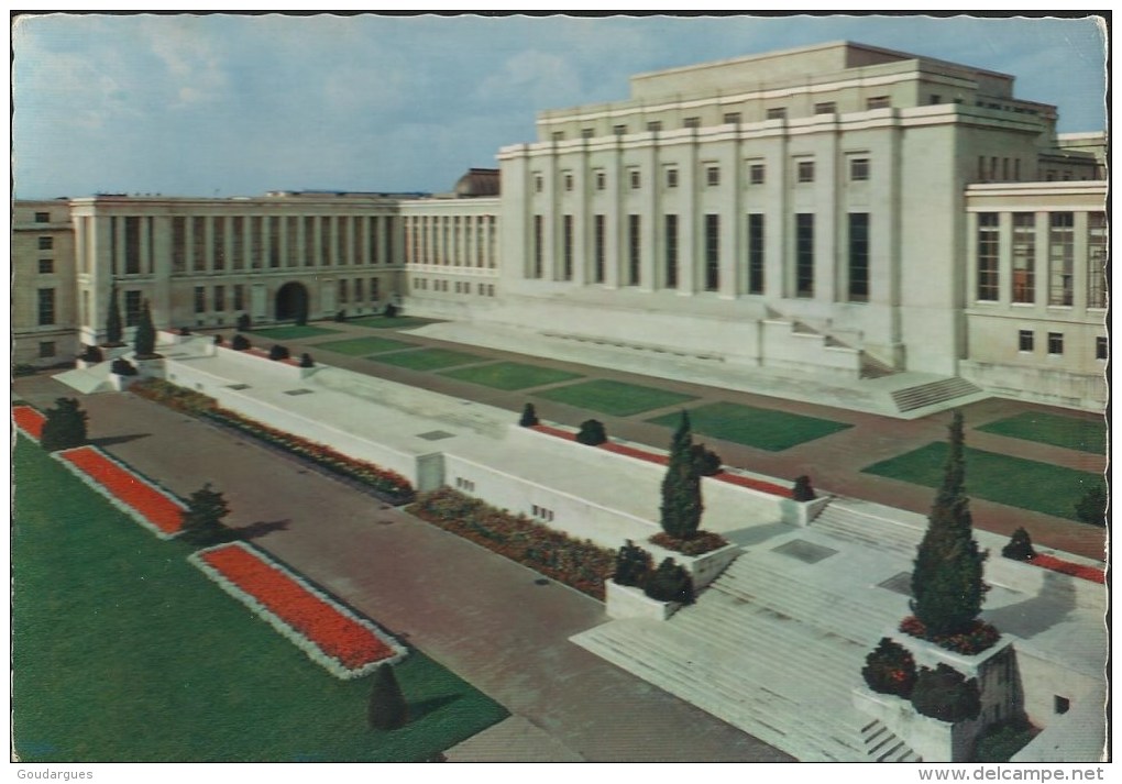 Palais Ses Nations - Cachet Des Nations Unies Et 2 Timbres De 1955 Des Nations Unies - Carte 15 X 10,5 Dentelée - Autres & Non Classés