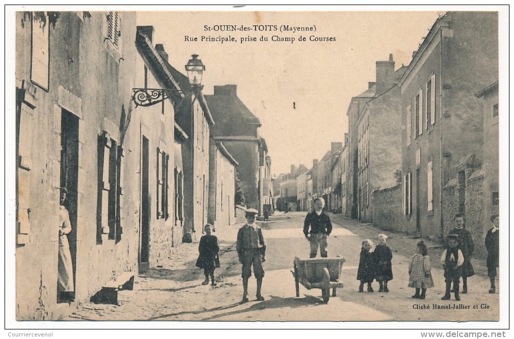 CPA - St-OUEN-DES-TOITS (Mayenne) - Rue Principale, Prise Du Champ De Courses - Otros & Sin Clasificación