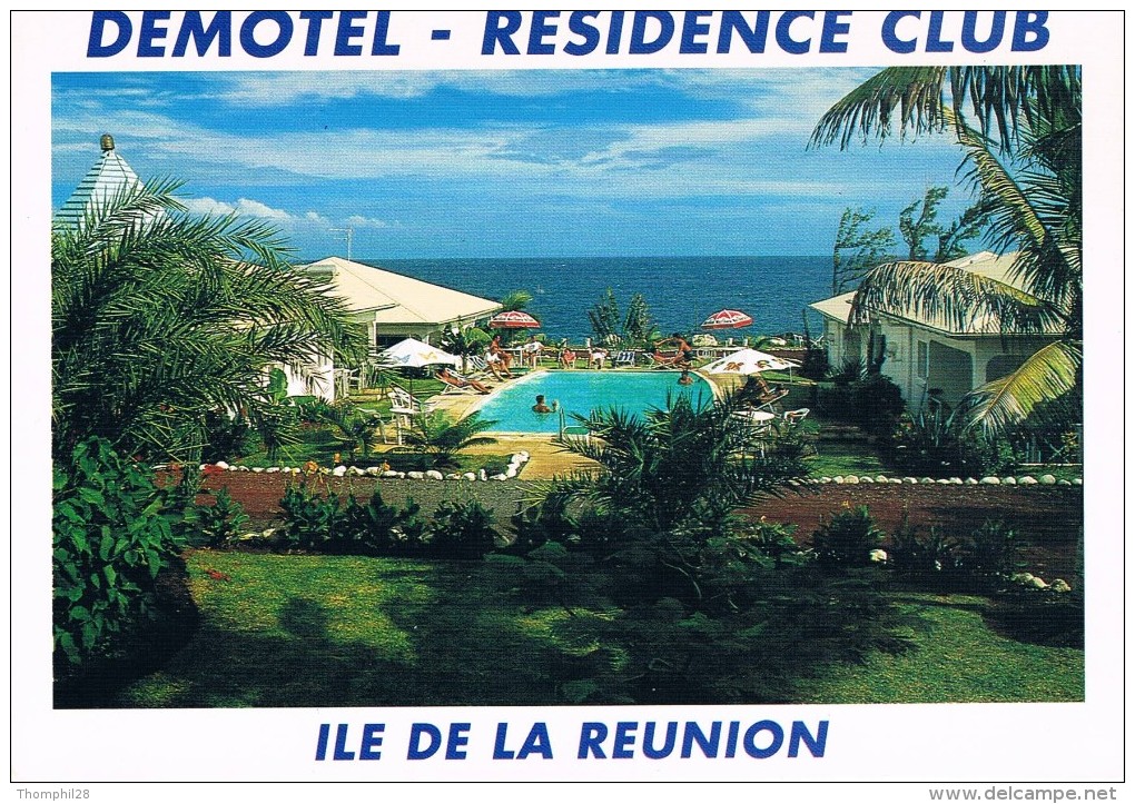 ILE DE LA REUNION - DEMOTEL RESIDENCE CLUB - La Piscine Devant L´océan - Non Circulé, 2 Scans - Saint Pierre