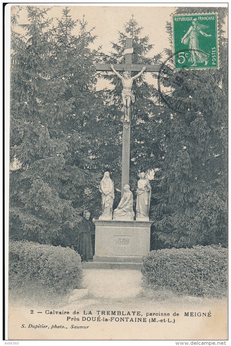 CPA 49 Calvaire De La Tremblaye Paroisse De Meigné Près De DOUE LA FONTAINE - Doue La Fontaine