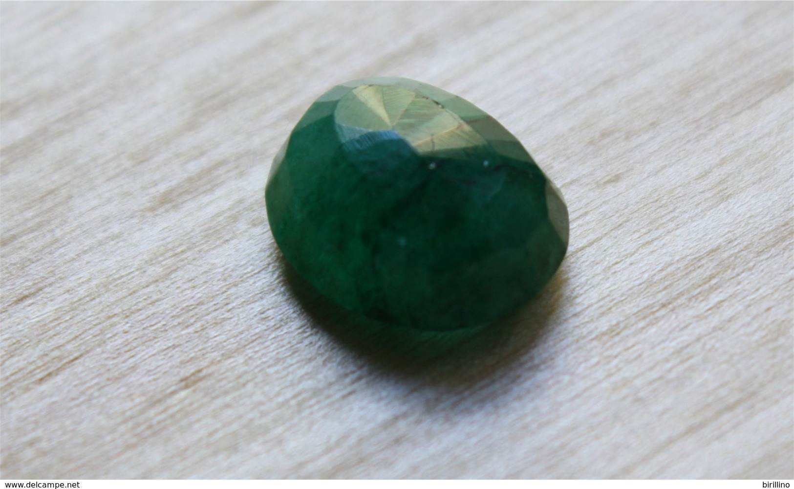 64 - Smeraldo - C.t. 9.45 - Emerald