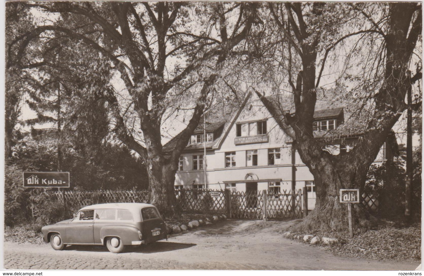 Buckow Brandenburg Märkische Schweiz Märkisch-Oderland DJH KUBA Voiture Car Oldtimer Auto Duitsland Deutschland Germany - Buckow