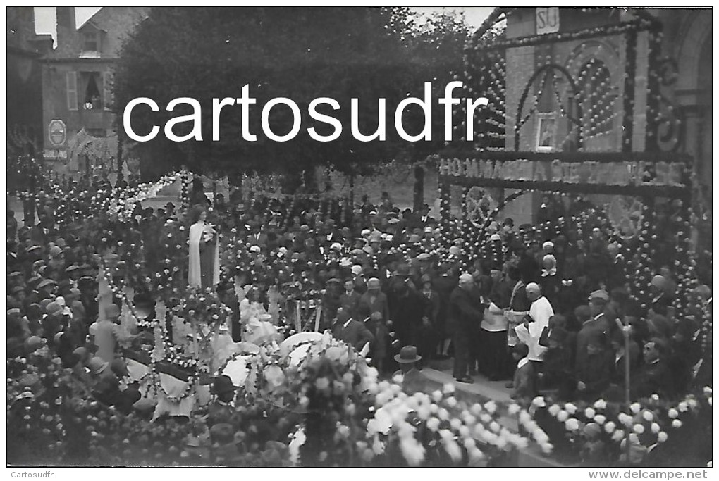 53 SAINT MARTIN DE CONNEE - HOMMAGE A SAINTE THERESE 1er SEPTEMBRE1929 - LOT DE  8 CARTES PHOTO SUPERBES - Otros & Sin Clasificación