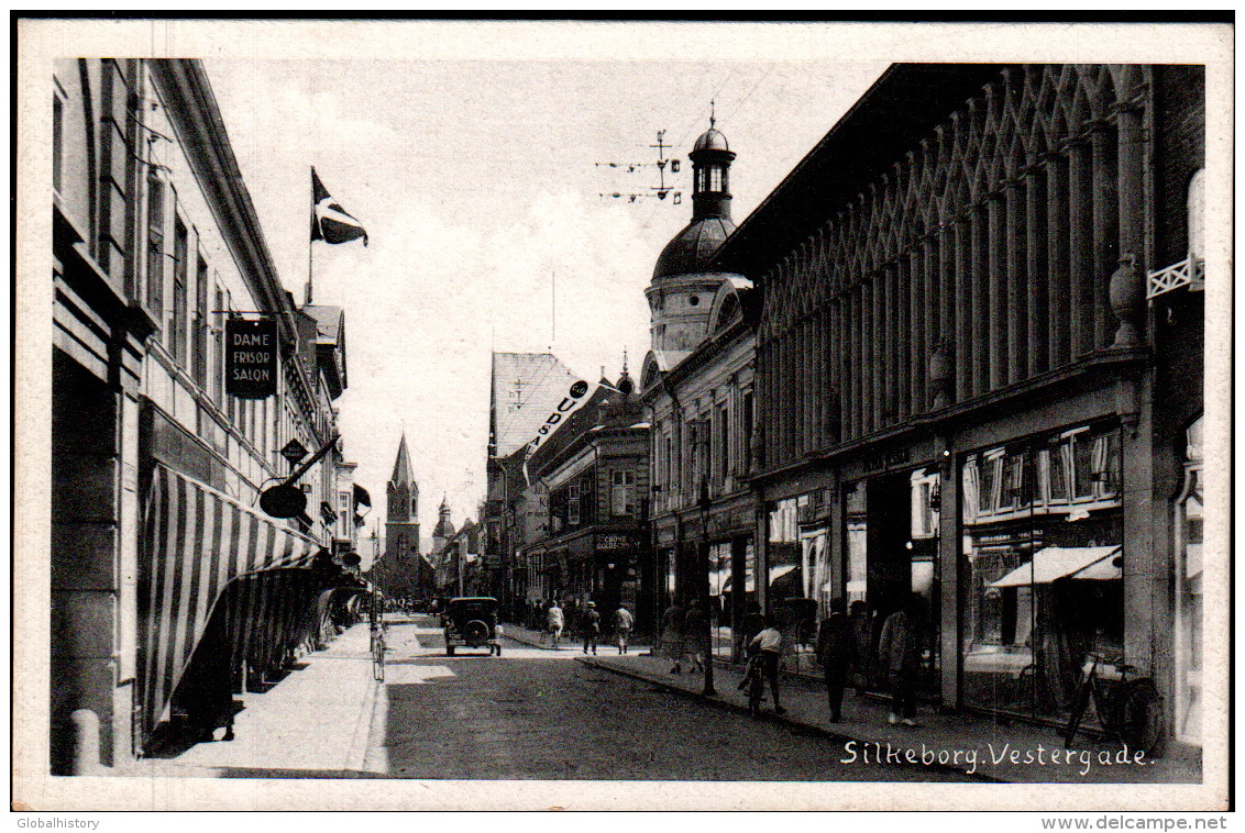 DC2288 - SILKEBORG - VESTERGADE - STREET WITH SHOPFRONTS - Danemark