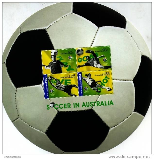 AUSTRALIA - 2006  SOCCER IN AUSTRALIA  MS  MINT NH - Blocchi & Foglietti