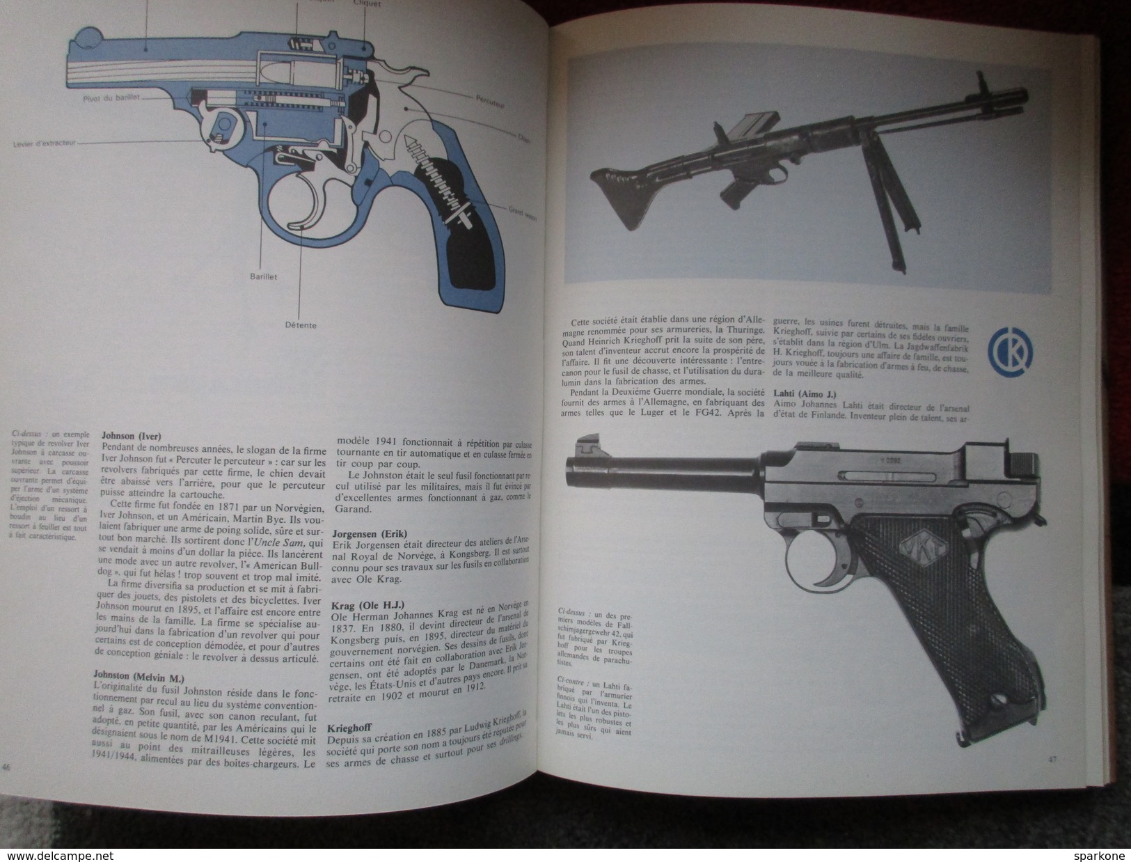 Le monde Fascinant des Armes à feu modernes  (A.J.R Cormack) éditions Gründ de 1979