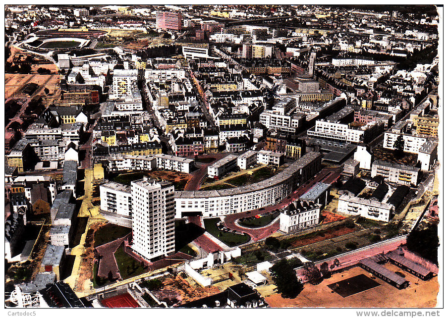 Lorient  Vue Générale Le Quartier De La Banane  Cpsm Format 10-15 - Lorient