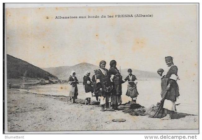 CPA Albanie Albania Non Circulé Types Lac PRESBA - Albanien