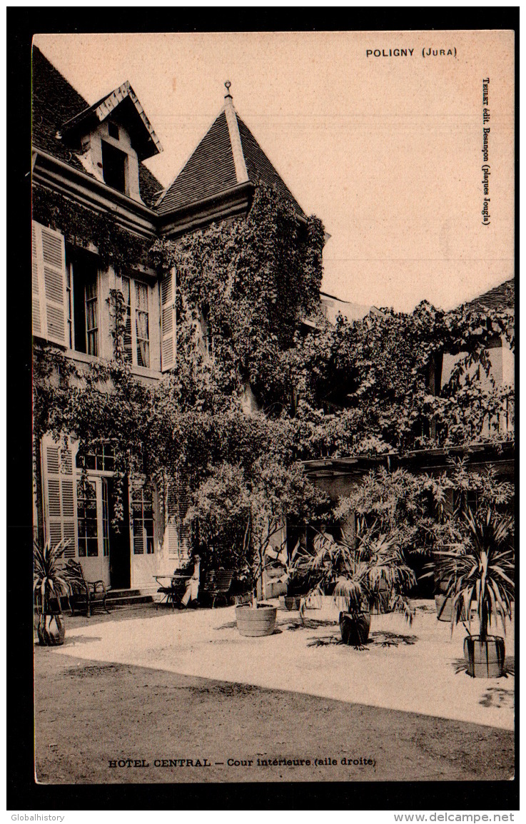 DC2310 - POLIGNY (JURA) - HOTEL CENTRAL COUR INTÉRIEURE - Poligny