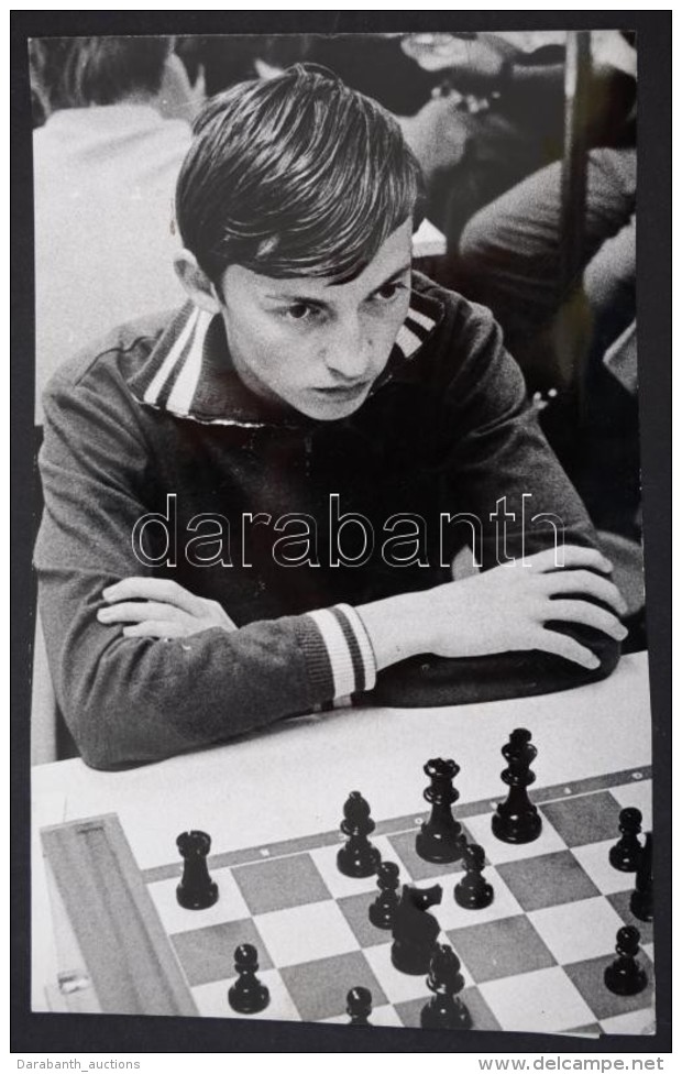 Cca 1970 Anatolij Karpov (1951-) Sakkozik, MTI Fotó, A Hátoldalán Pecséttel Jelzett,... - Autres & Non Classés