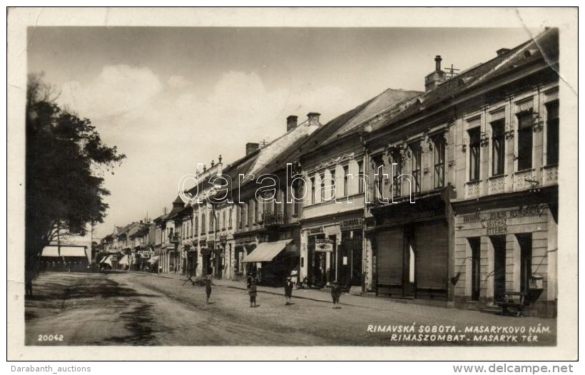 T3 Rimaszombat, Rimavska Sobota; Masaryk Tér, Kávéház, étterem, Bata,... - Non Classés