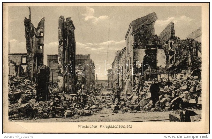 ** T1/T2 Westlicher Kriegsschauplatz / Damaged Cityscape At The Western Front, German Soldiers - Non Classés