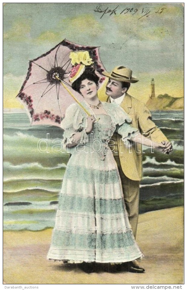 T2/T3 Couple On The Shore, Lady With An Umbrella, Lighthouse In The Background (EK) - Non Classés