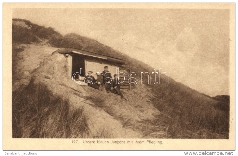 ** T1/T2 Unsere Blauen Jungens Mit Ihrem Pflegling / German Mariners With A Donkey - Non Classés