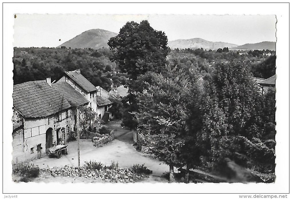 SAINT-OURS-LES-ROCHES (cpsm 63)  Le Puy De La Louchardière Et La Chaine Des Puys -    - L 1 - Autres & Non Classés