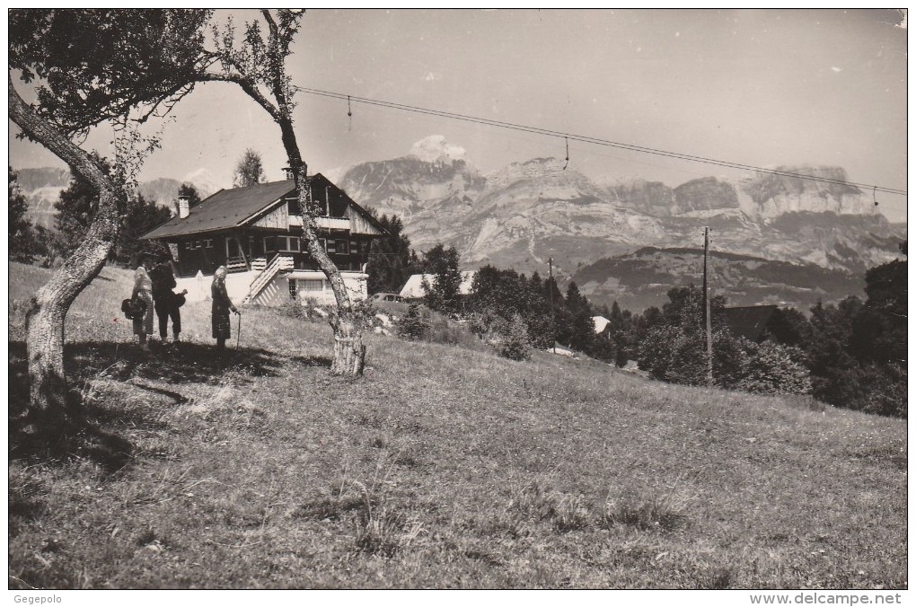 COMBLOUX - Vue Sur La Chaîne Des Aravis - Combloux