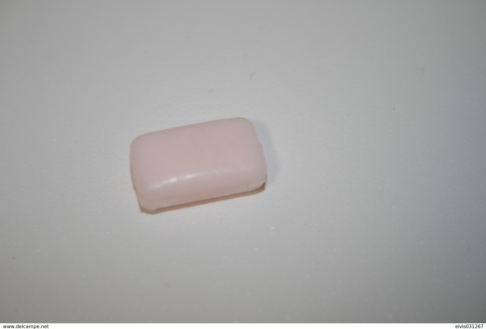 Barbie Accesoires ´50-´60 - WHITE SOAP WITH MARKING "SOAP" - Original Vintage Barbie - Ken - Ricky - Skipper - Barbie