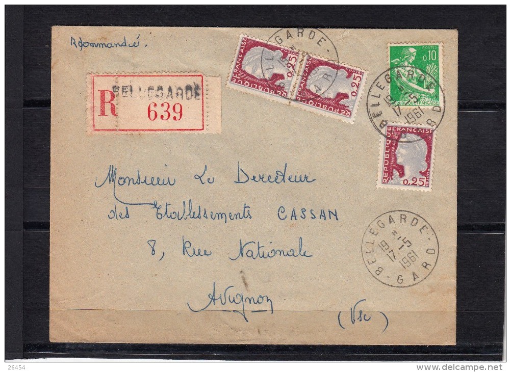 Mne De DECARIS + MOISSONNEUSE 10c Vert   Sur Lettre RECOMMANDEE De BELLEGARDE Gard Le 17 5 1961 - 1960 Marianne Of Decaris