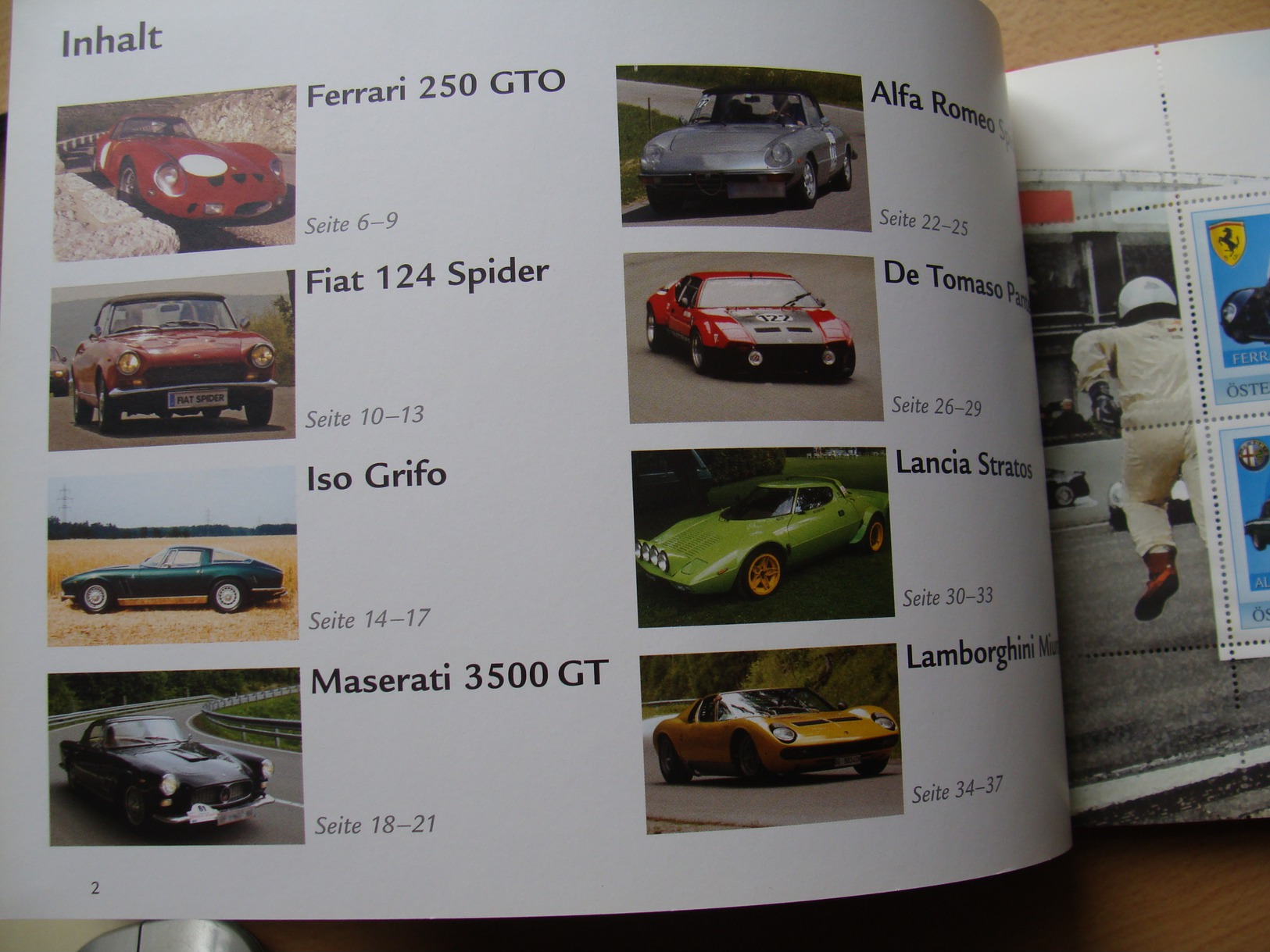 Austria Pws 2008 - Italianische Sportwagen 38 Page Markenbuch With 8 MNH Stamps Depicting Cars Ferrari Alfa Romeo Lancia - Autos