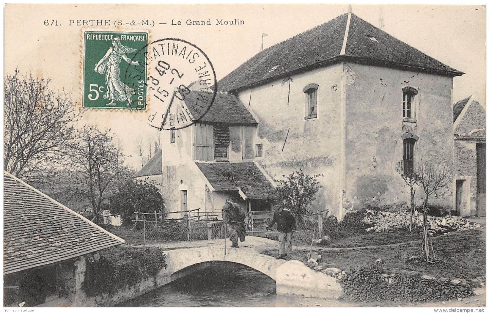 77 - SEINE ET MARNE - Perthes - Le Grand Moulin - Perthes