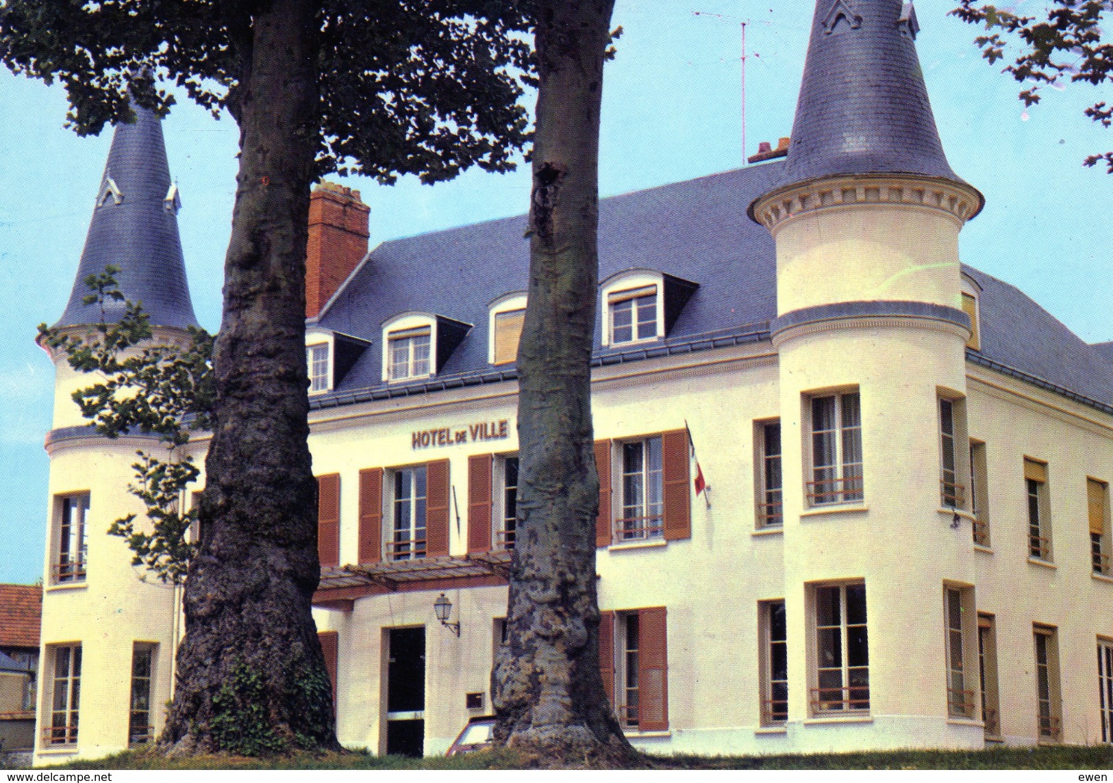 Saint-Cheron. L'Hôtel De Ville. - Saint Cheron