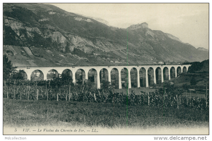 38 VIF / Viaduc Du Chemin De Fer / - Vif