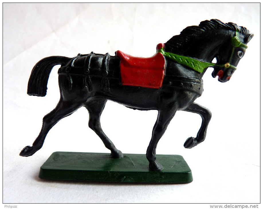 FIGURINE STARLUX CHEVAL 1976 Noir (2) MOYEN AGE - Starlux