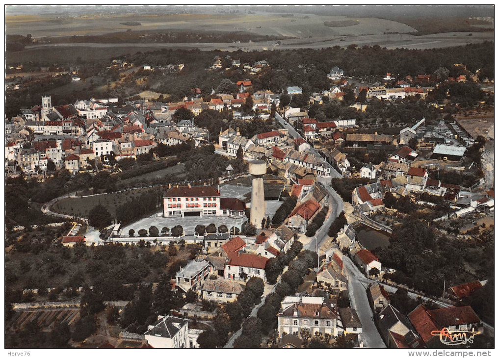 NEAUPHLE LE CHATEAU - Vue Générale Aérienne - CPSM Grand Format - Neauphle Le Chateau