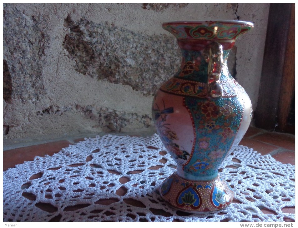 Vase Asiatique -hauteur 14cm-decor Oiseau Et Fleurs - Art Asiatique