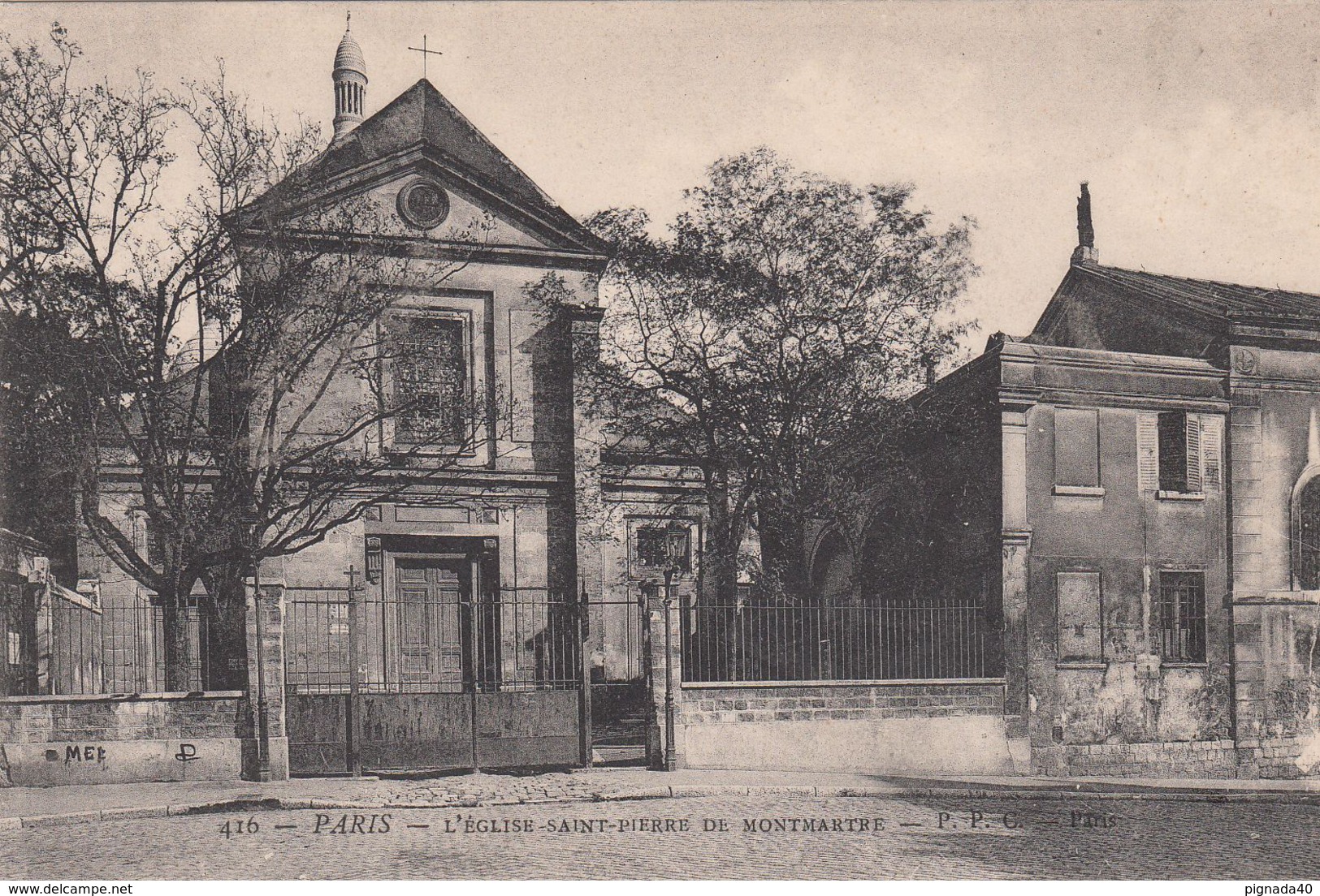 G , Cp , 75 , PARIS , L'Église Saint-Pierre De Montmartre - Iglesias