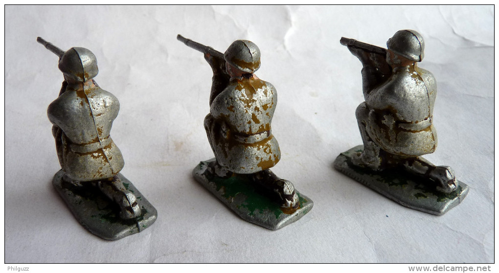 FIGURINE MARQUE INCONNUE LOT 3 Soldats  TITEURS FUSILS A GENOUX - ALUMINIUM SOLDAT Pas QUIRALU - Quiralu