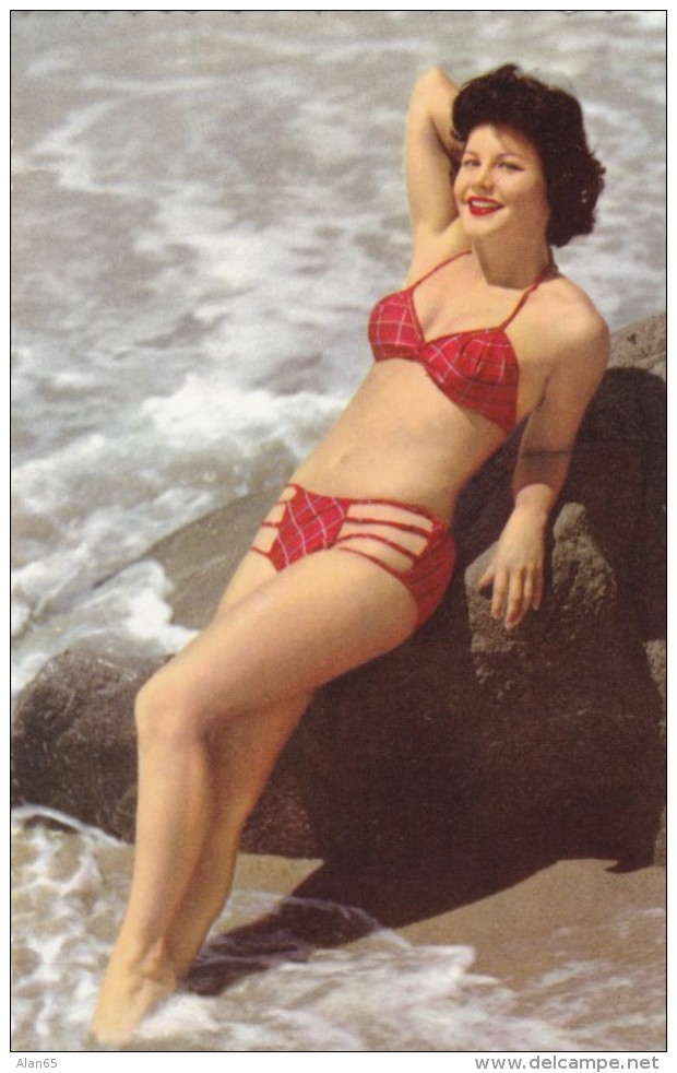 Beautiful Woman Bikini Beach Pin-up, C1950s Vintage Postcard - Pin-Ups