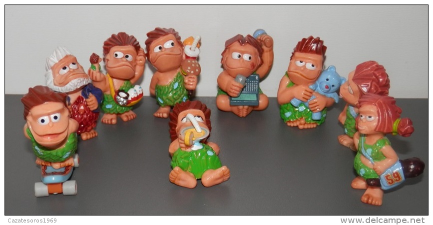 LOT  FIGURES KINDER SUPRISE - Sets