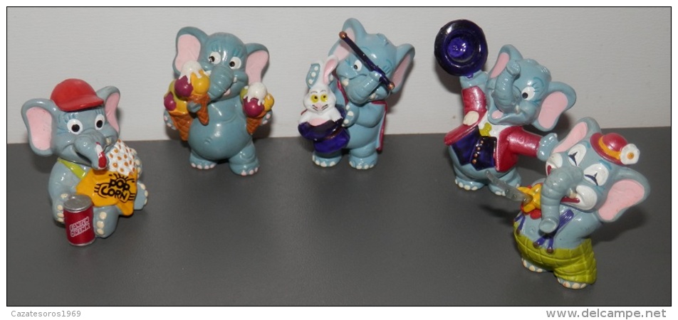 LOT  FIGURES KINDER SUPRISE - Lots