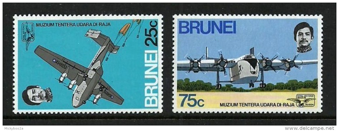 BRUNEI 1972 AIRCRAFT MILITARY RAF MUSEUM HENDON SET MNH - Brunei (1984-...)