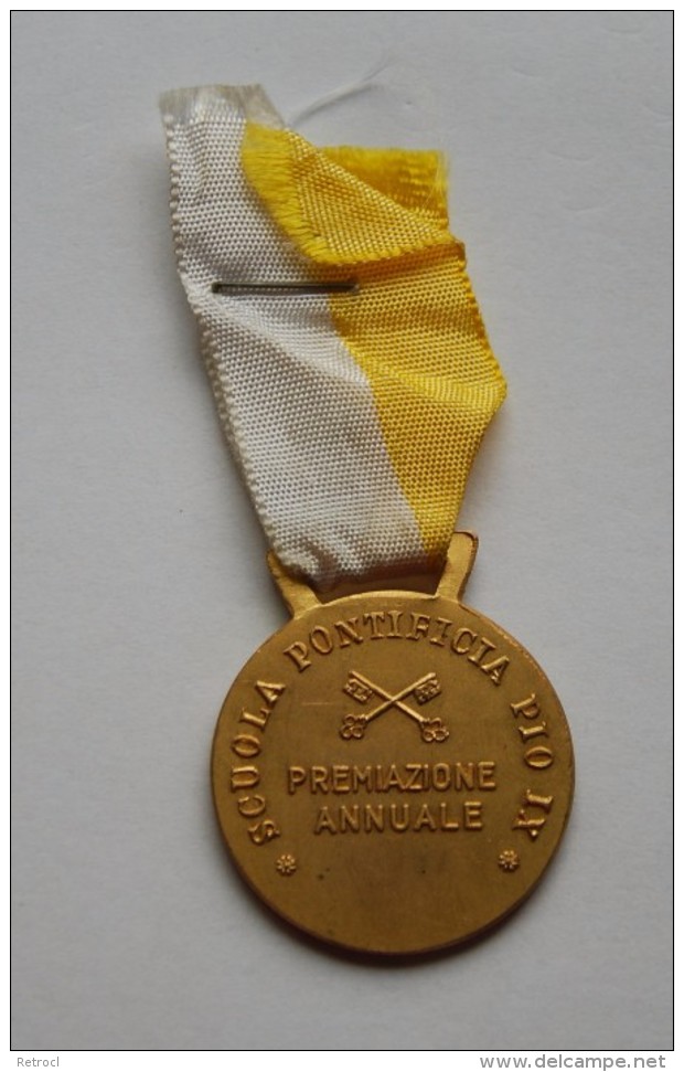 Vaticano Medaglia Premio Annuale Scuola Pontificia Pio IX - Adel