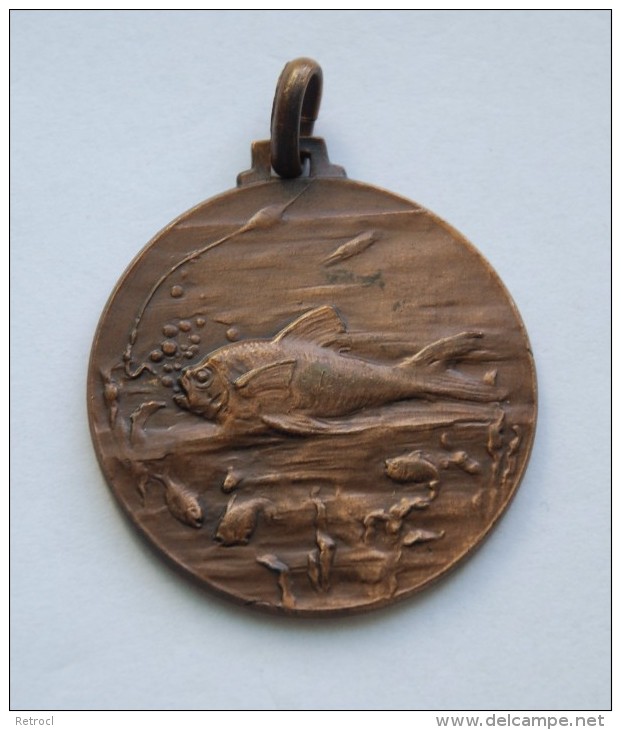 Old Medal- Fishing, Pesca, Pêche -CRAL INNOCENTI - Professionals/Firms