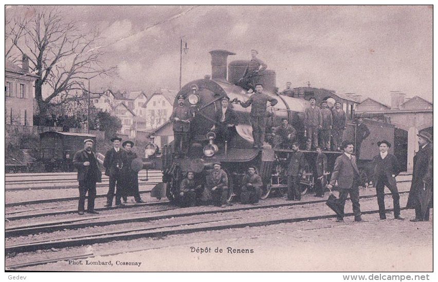 Renens, Chemin De Fer, Locomotive Au Dépôt (9.10.13) Carte Emdommagée Et Pliée - Renens