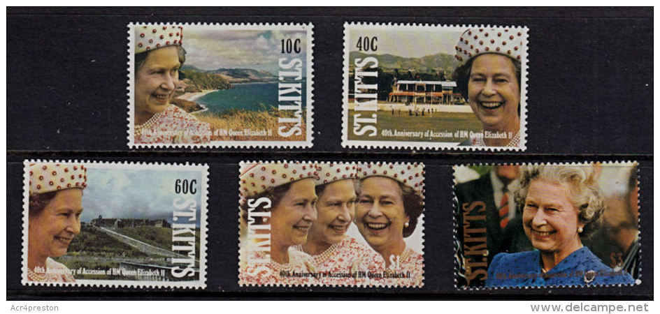 B0585 BARBADOS 1977, SG 590-2 Silver Jubilee Royal Visit, Self Adhesive  MNH - St.Kitts And Nevis ( 1983-...)