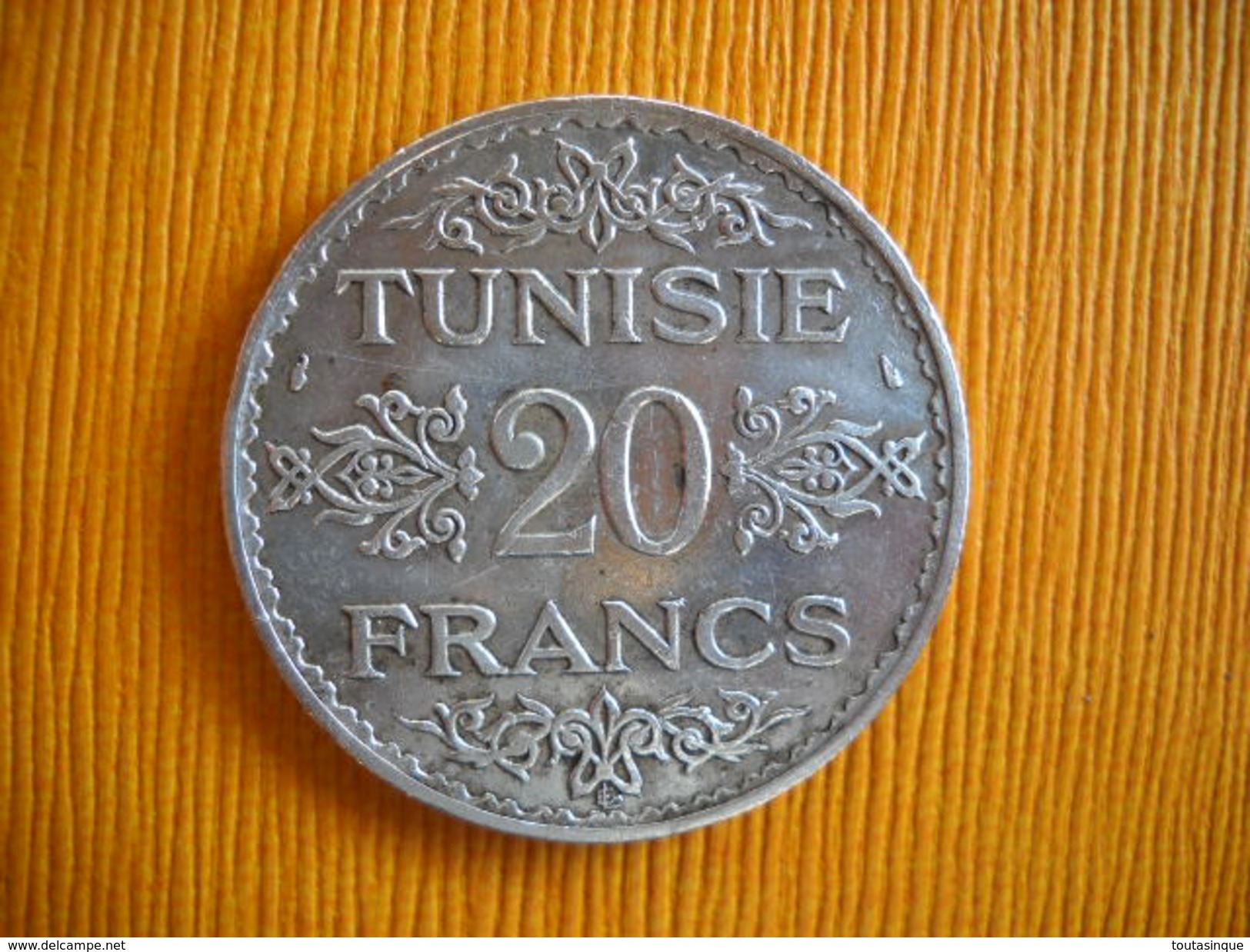 Tunisie . 20 Francs Argent . 2 Photos . - Túnez