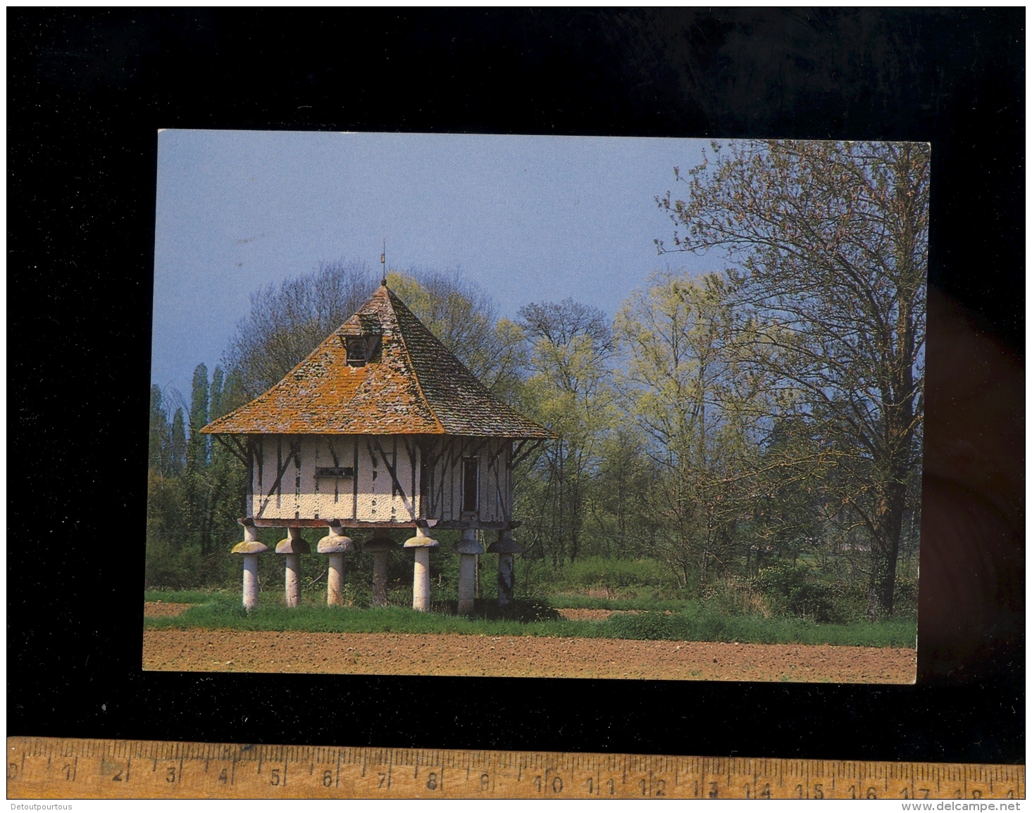 Lot Et Garoinne 47 : Pigeonnier Aux Environs De Miramont De Guyenne  Dovecot - Astaffort