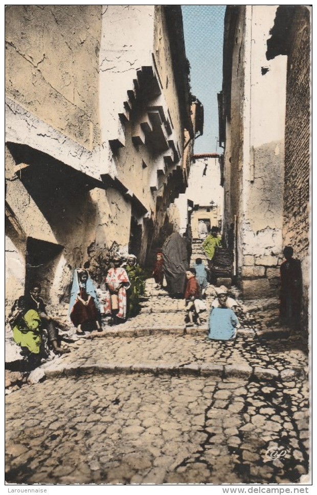 CONSTANTINE - Une Rue Arabe - Constantine